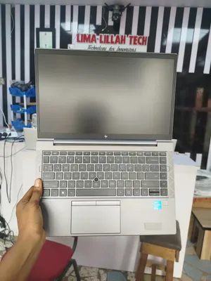 Laptop HP ZBook Firefly G8 16GB Intel Core i7 SSD 512GB