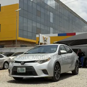 Toyota Corolla 2016 Silver