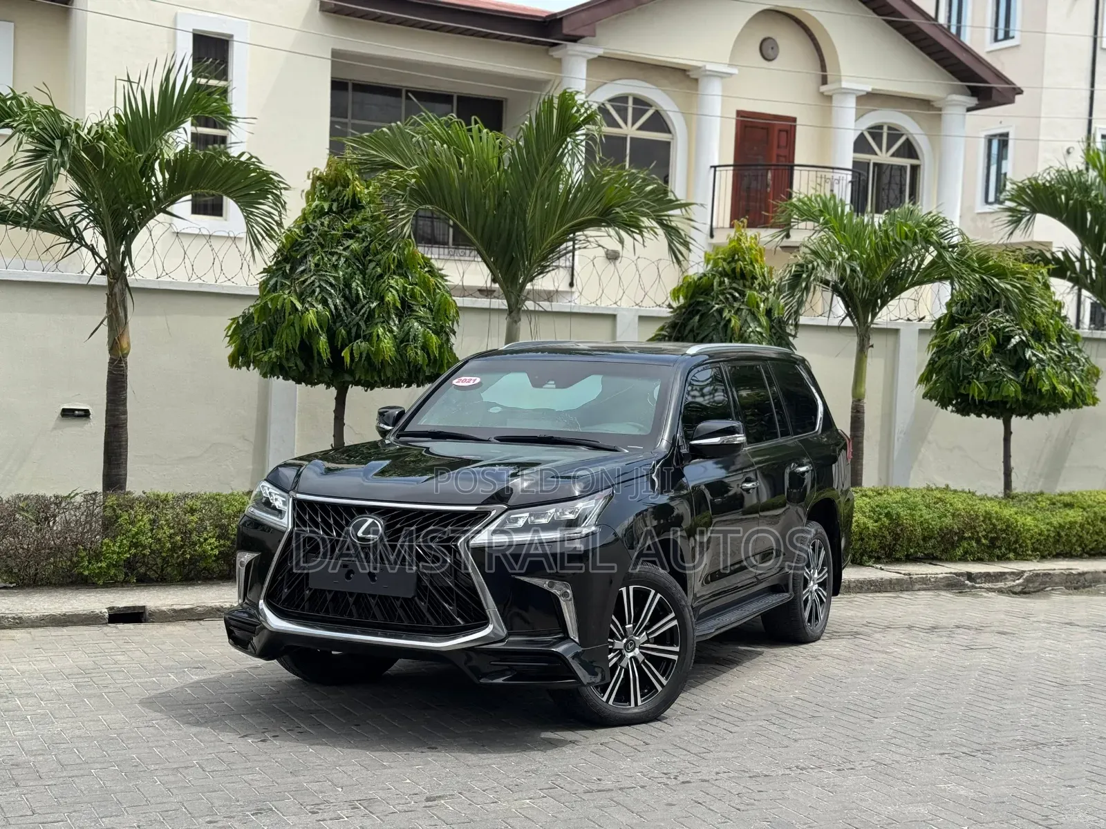 Lexus LX 2021 Black