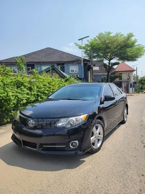 Toyota Camry SE 4dr Sedan (2.5L 4cyl 6A) 2013 Black