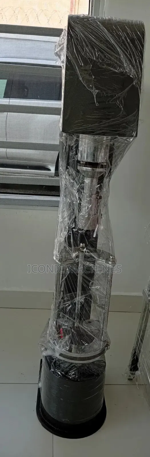 Bottle Capping and Locking Machine