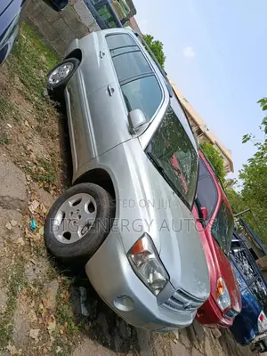 Toyota Highlander V6 2007 Silver