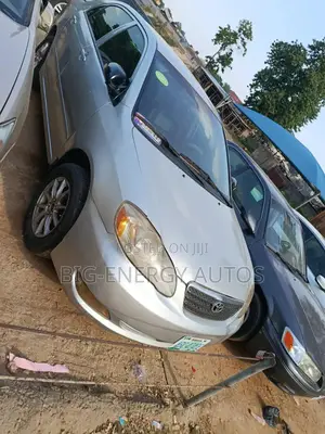 Toyota Corolla LE 2006 Silver