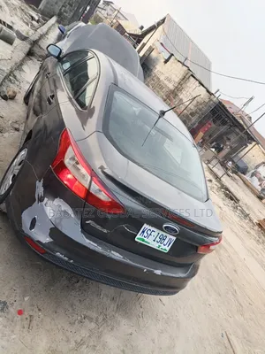 Ford Focus 2014 Gray