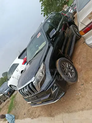Toyota Land Cruiser Prado 2.7 2018 Black
