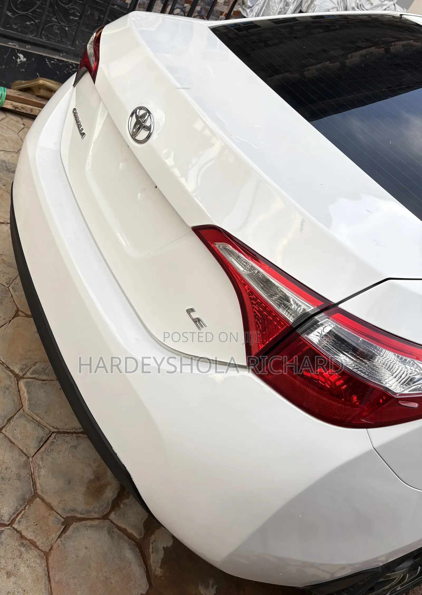Toyota Corolla 2016 White