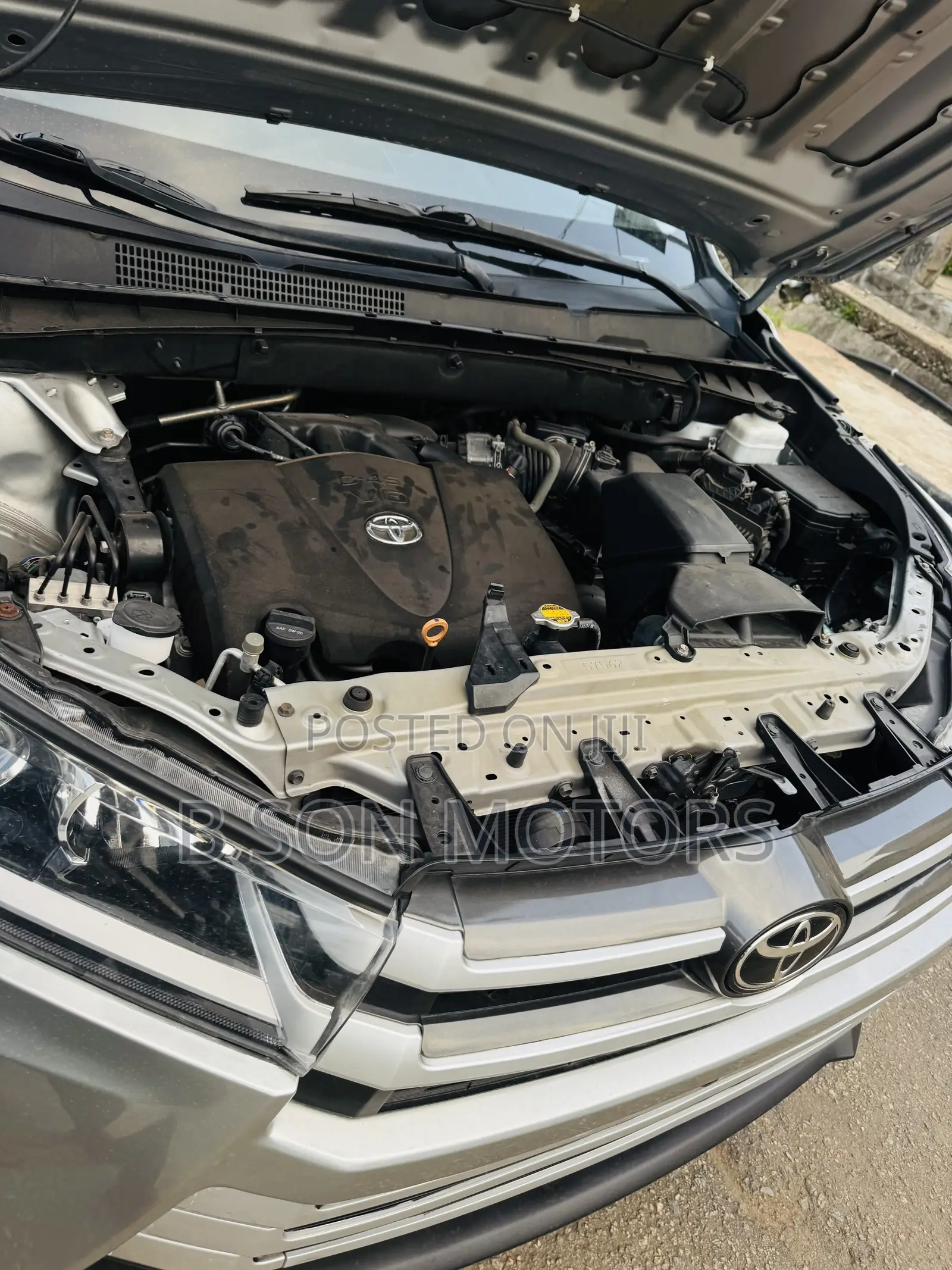 Toyota Highlander Limited 2019 Silver