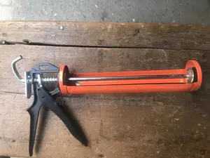 Silicone Gun or Caulking Gun for Silicone
