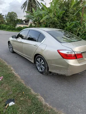 Honda Accord EX 2dr Coupe (2.4L 4cyl 6M) 2014 Gold