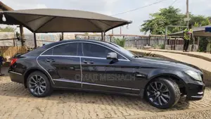 Mercedes-Benz CLS 2012 Black