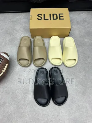 Minimal Comfort Foam Slides (Unisex)