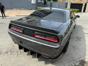 Dodge Challenger 2023 Gray