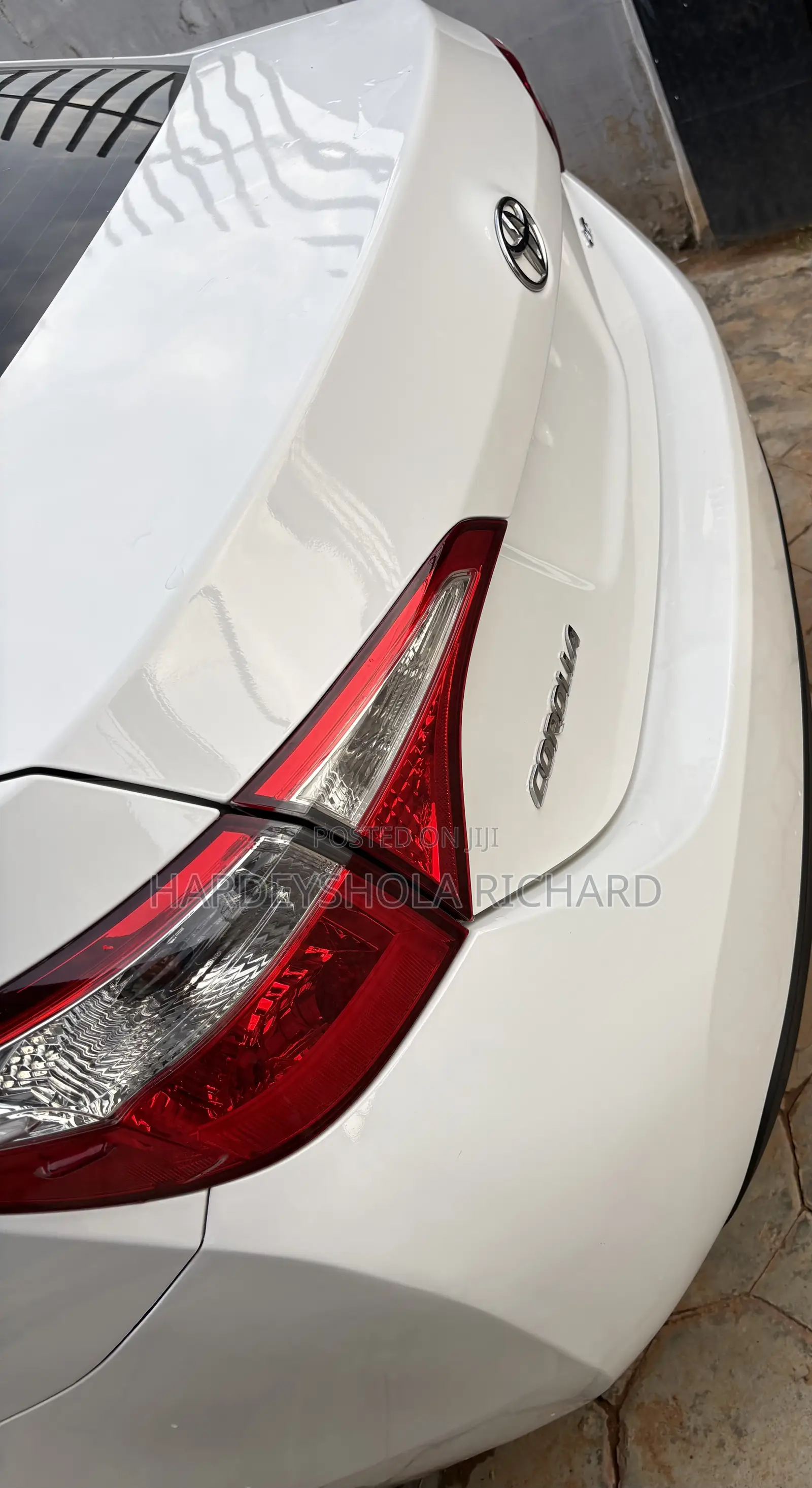 Toyota Corolla 2016 White