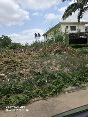 Estate Plot of 400sqm