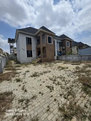 5bdrm Duplex in Northstar Garden, for sale