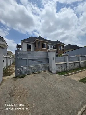 5bdrm Duplex in Northstar Garden, for sale