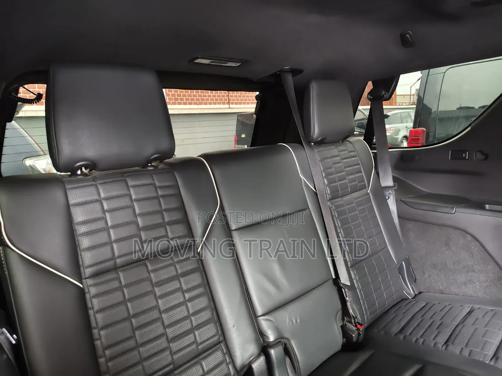 Cadillac Escalade 2022 White