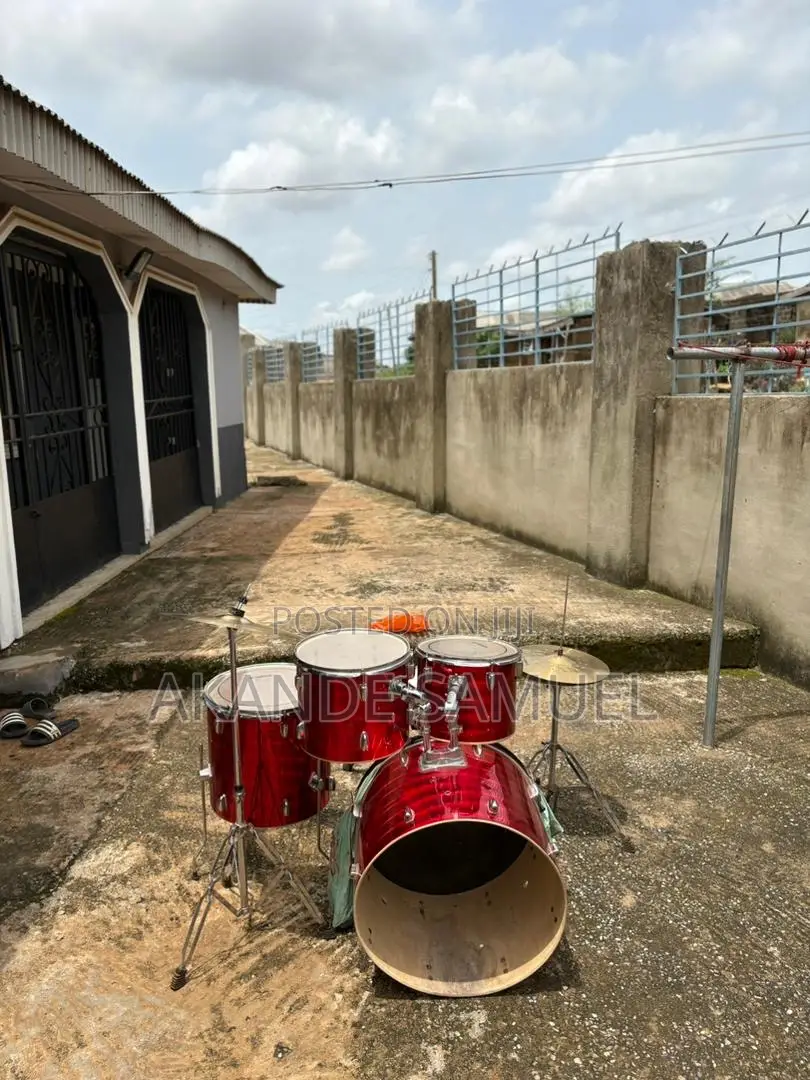 Yamaha Complete Drumsets