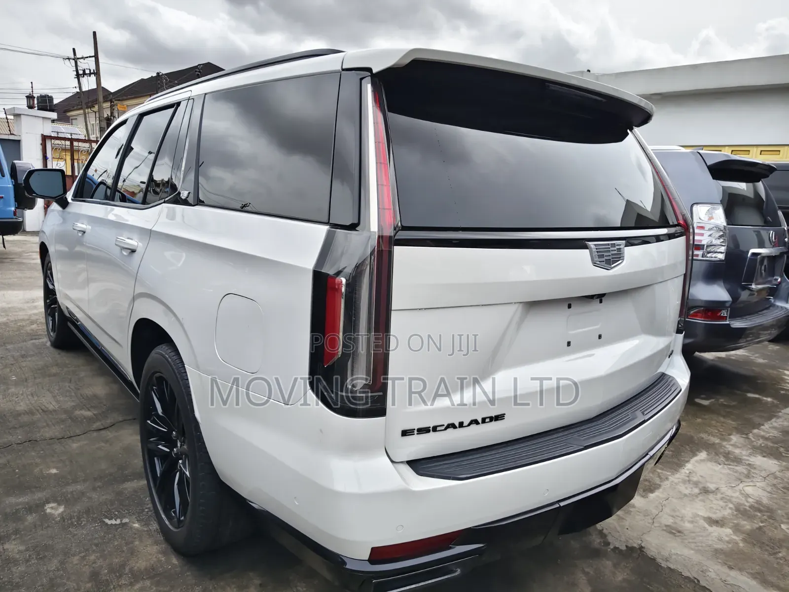 Cadillac Escalade 2022 White