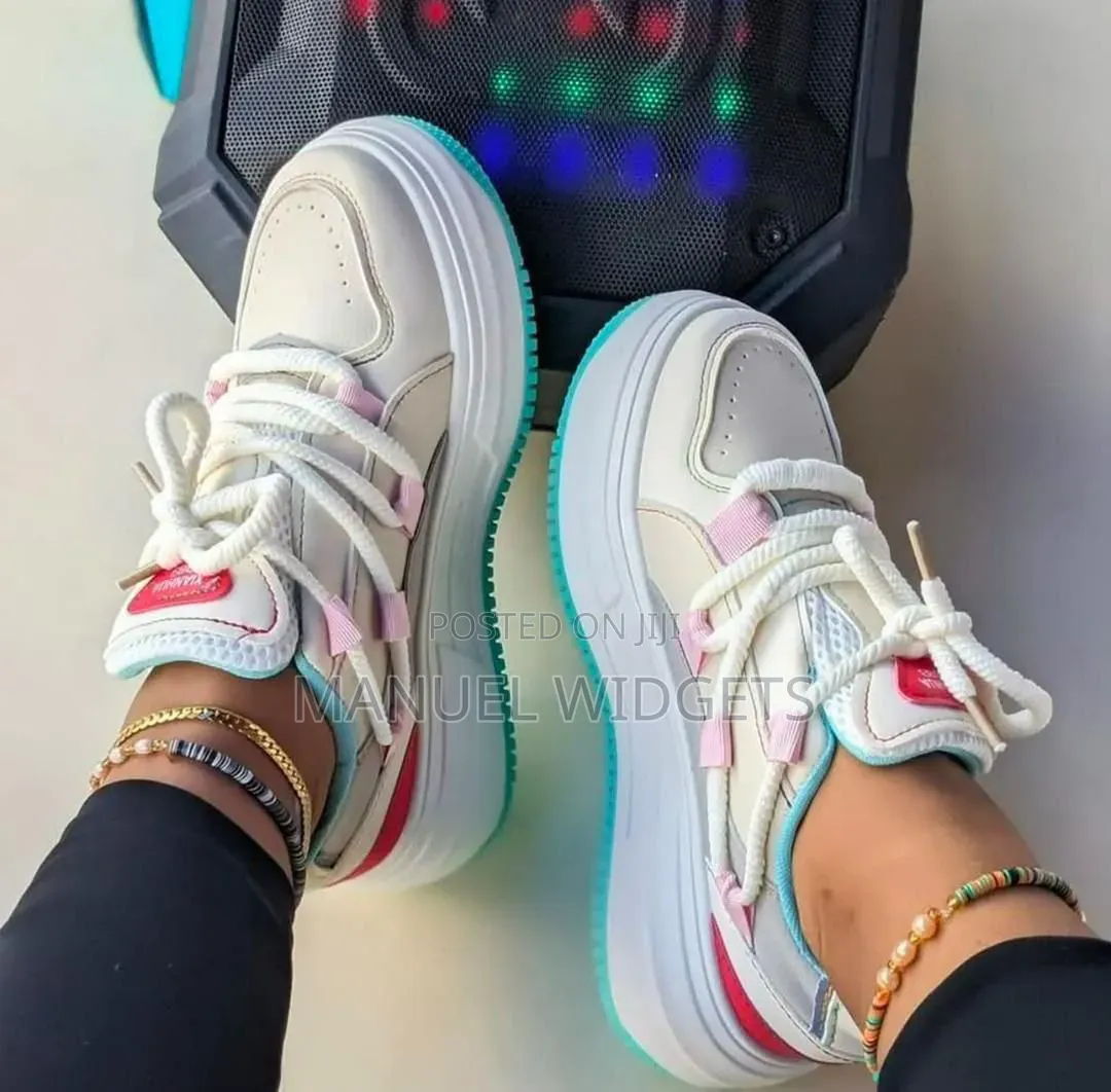 Ladies Chunky Sneakers – Trendy Comfortable.