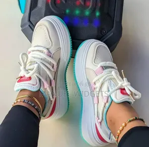 Ladies Chunky Sneakers – Trendy Comfortable