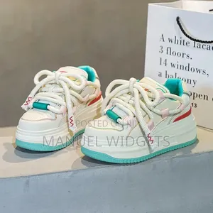 Ladies Chunky Sneakers – Trendy Comfortable.