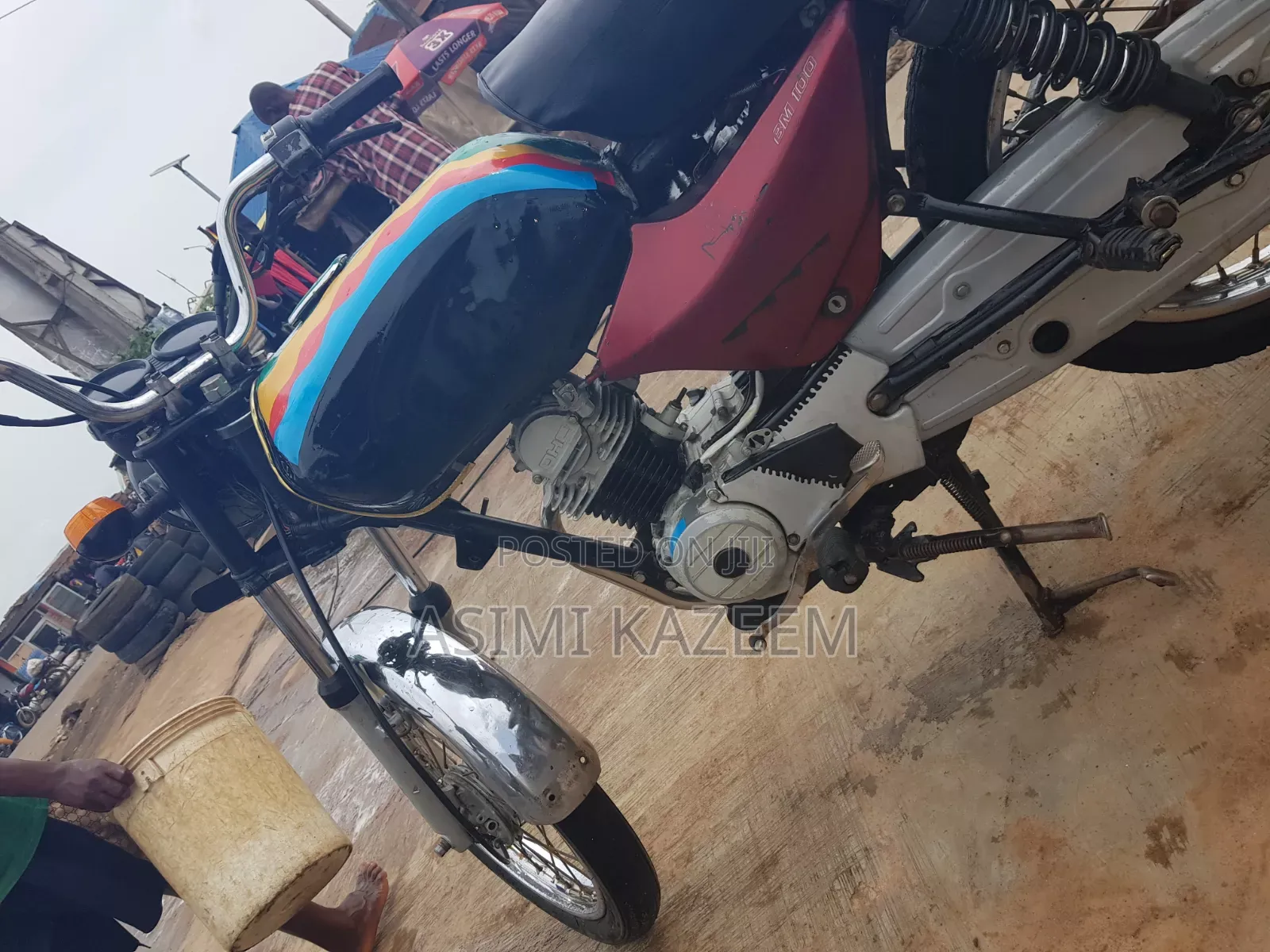 Bajaj Boxer 2023 Red