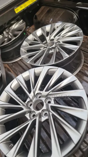 18 Inches Alloy Rims