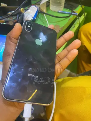 Apple iPhone X 64 GB Rose Gold