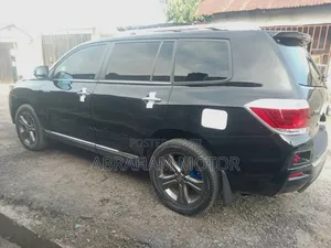 Toyota Highlander 2010 Black