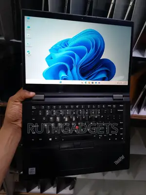 Laptop Lenovo ThinkPad x13 Yoga 8GB Intel Core i5 SSD 256GB