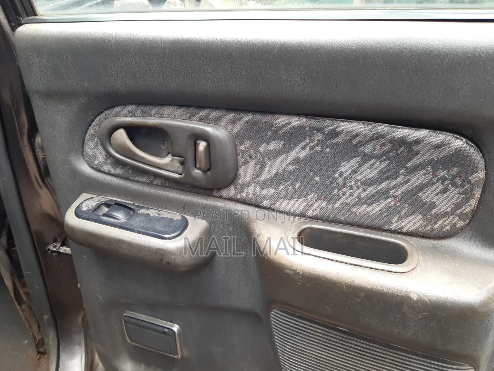 Mitsubishi L200 2003 Gray