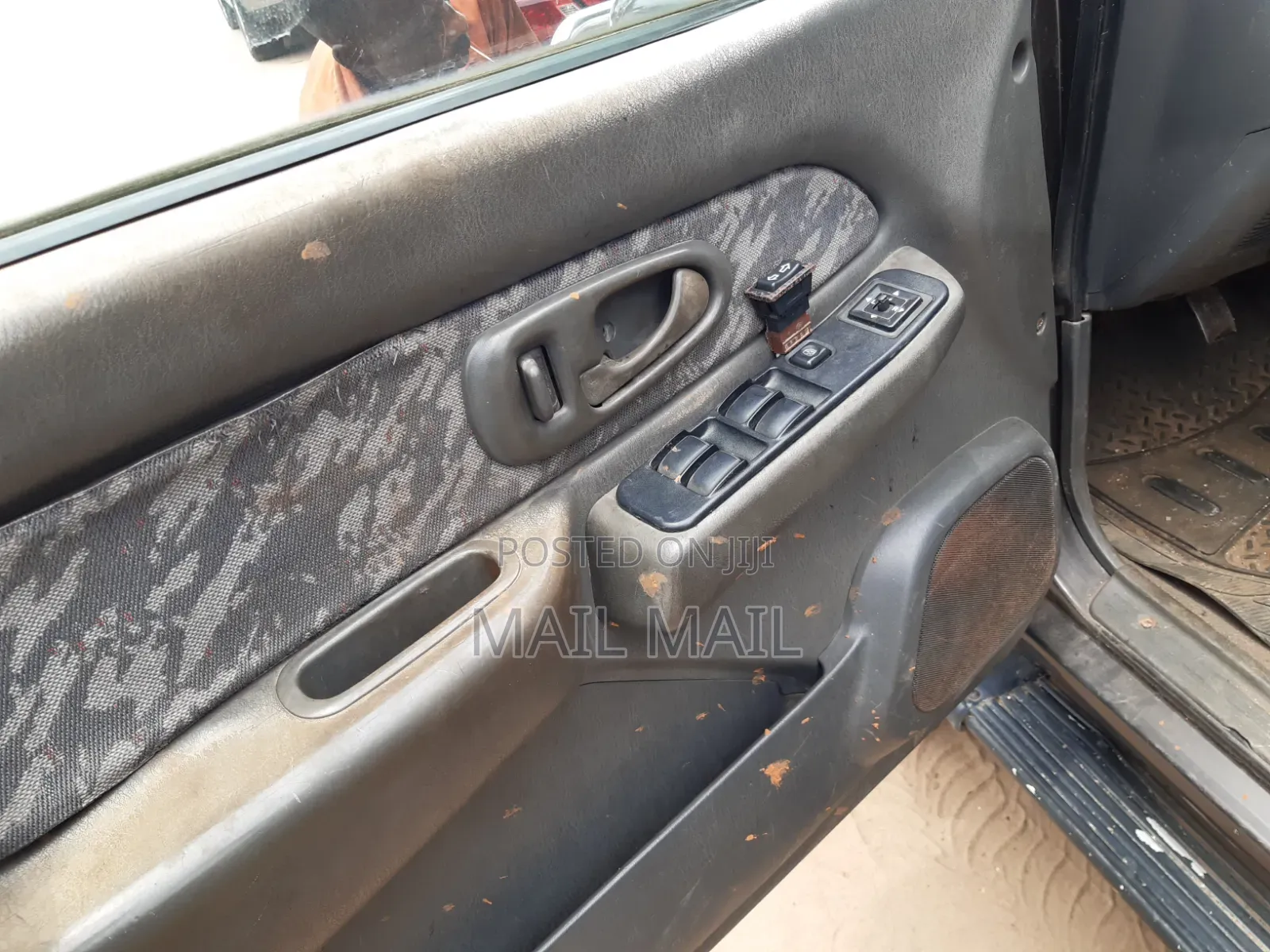 Mitsubishi L200 2003 Gray