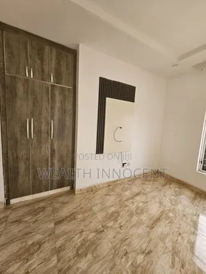 3bdrm Block of Flats in Guzape District for rent