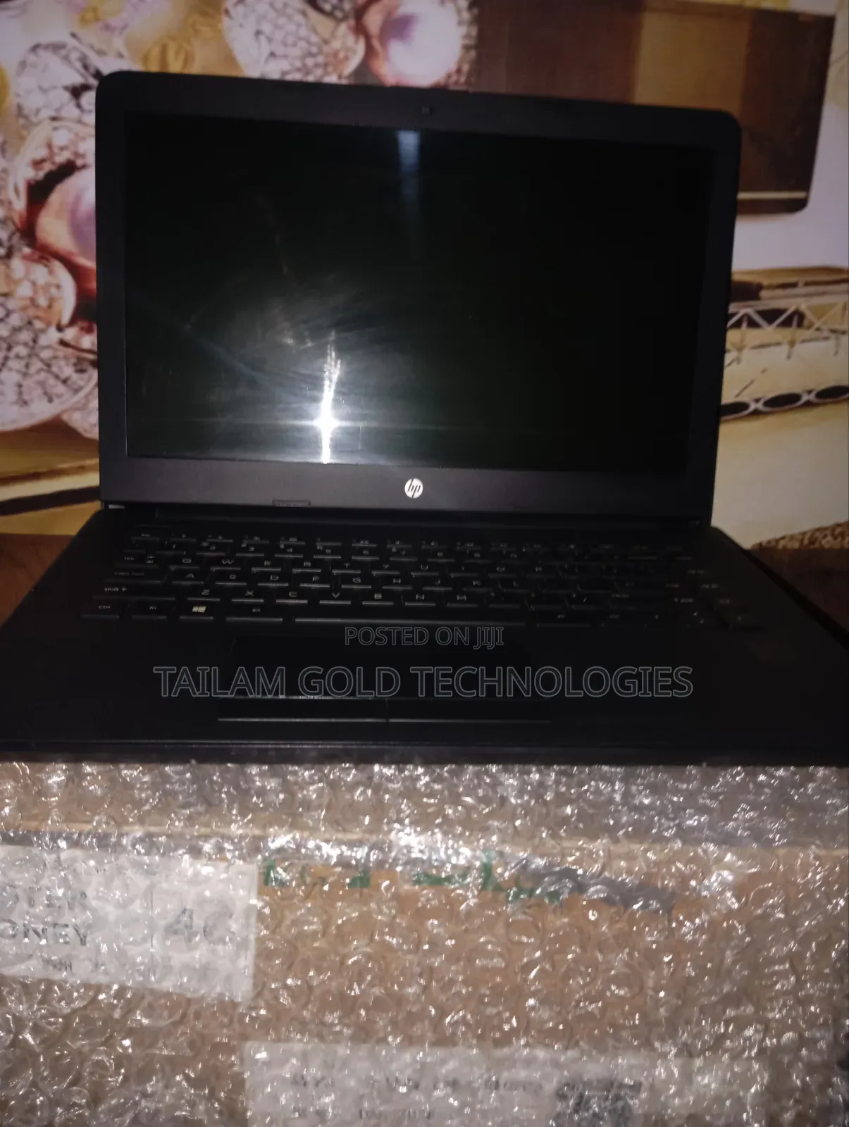 Laptop HP 14-dq1088wm 4GB Intel Celeron HDD 500GB