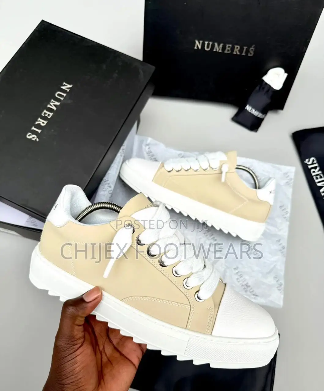 Numeris Sneakers! 