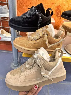 Ugg Quality Sneakers