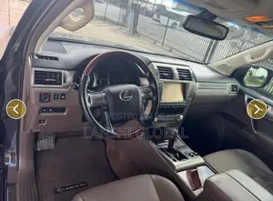 Lexus GX 460 Base 2015 Brown