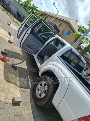 Toyota Tacoma 2007 White