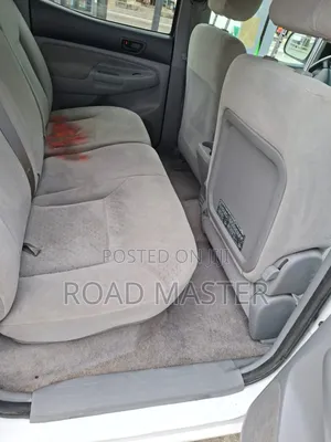 Toyota Tacoma 2007 White