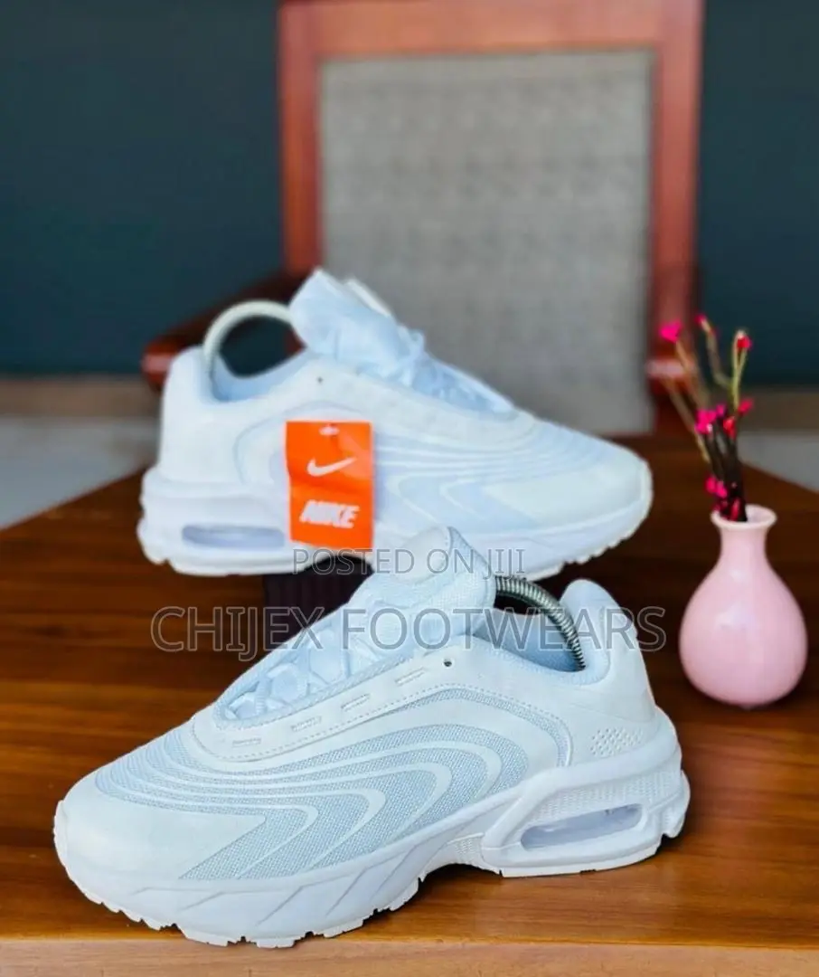 Nike Air Max Fire Sneakers! 