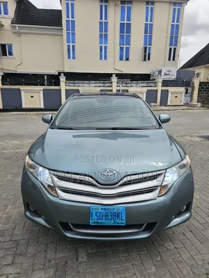 Toyota Venza 2011 Green