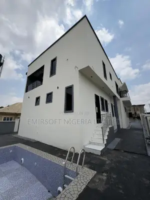 Furnished 4bdrm Duplex in Akobo for sale