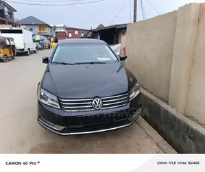 Volkswagen Passat 2013 Black