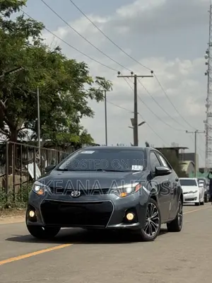 Toyota Corolla S 4dr Sedan (1.8L 4cyl CVT) 2015 Gray