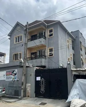 3bdrm Block of Flats in Off Alhaji Marsha, Masha for sale