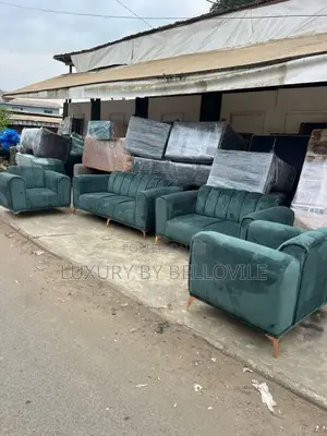 Sofas For Living Rooms