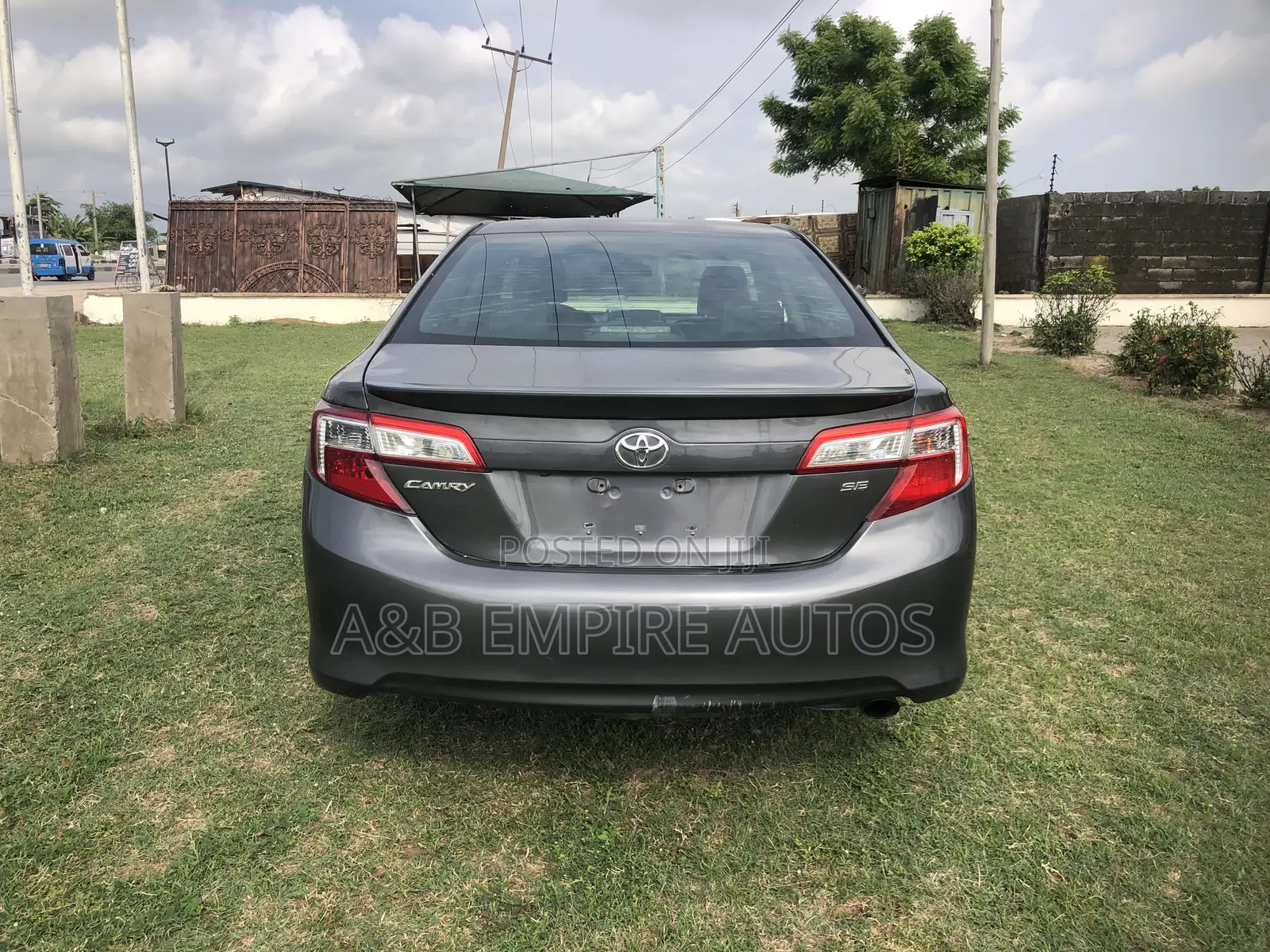 Toyota Camry 2014 Gray