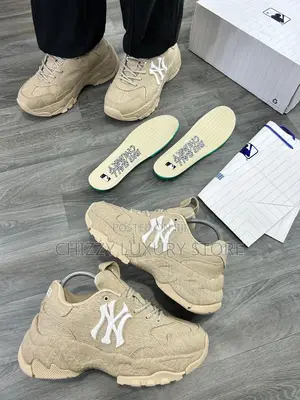 High Quality Luxury Men Sneakers
