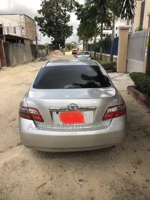 Toyota Camry 2009 Silver